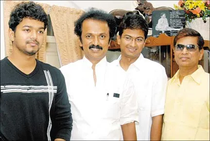 vijay with stalin family